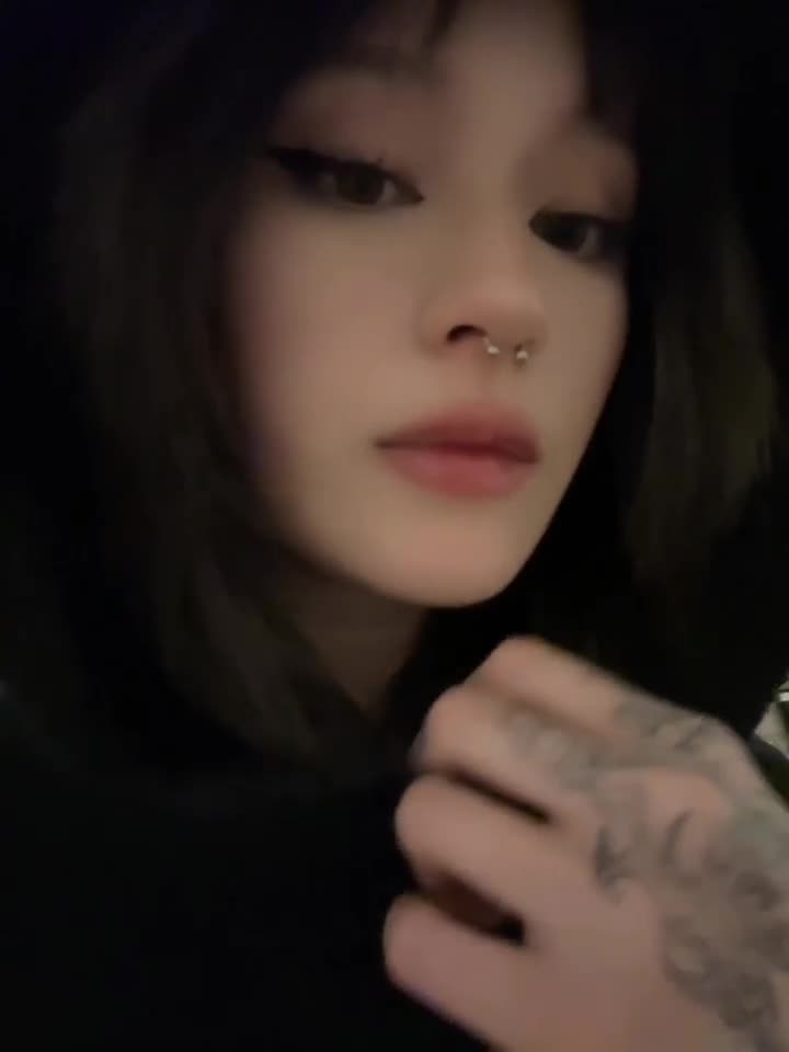 Video 884675 from JadeyAnh | vylerria