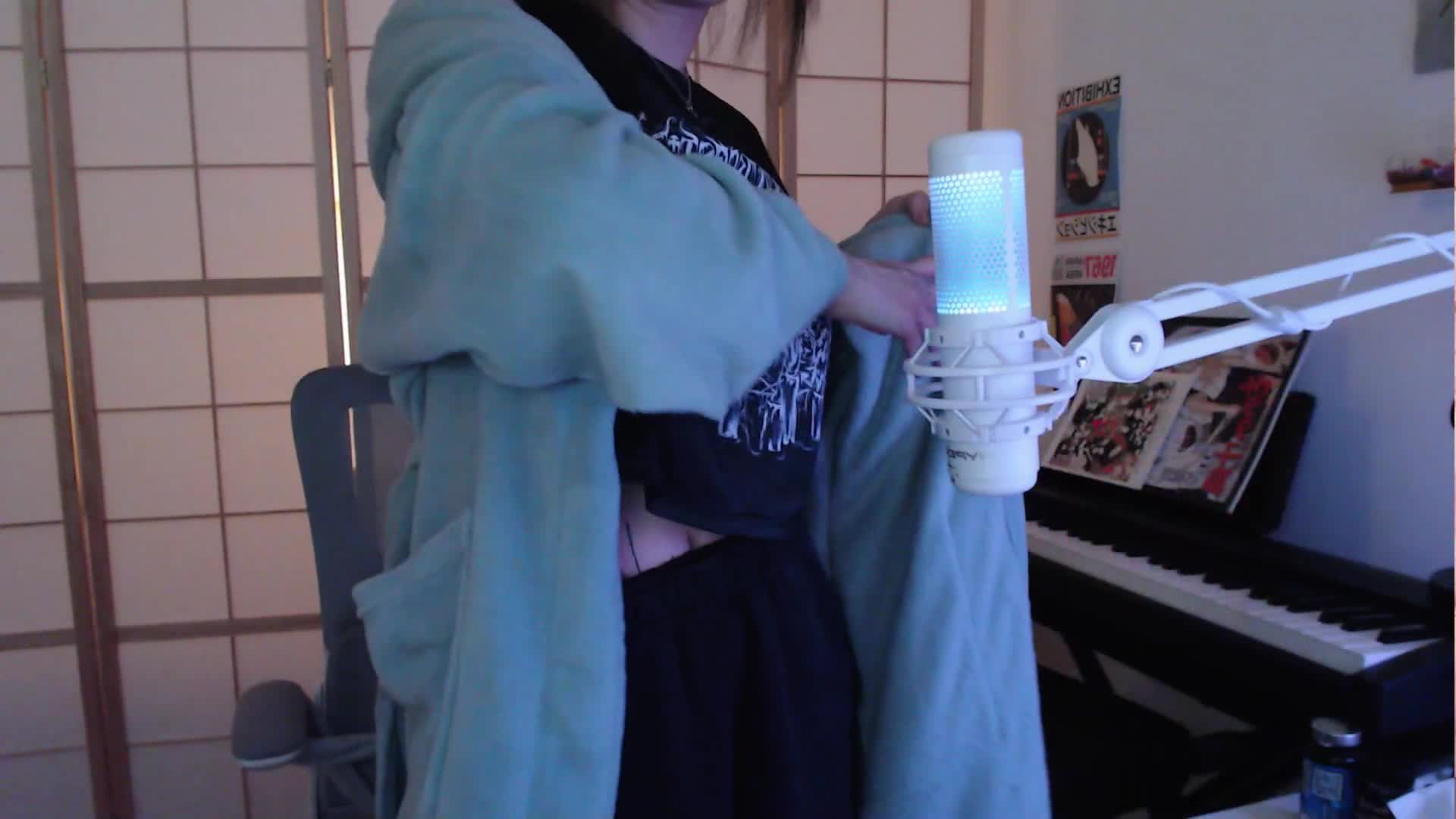 Video 884674 from JadeyAnh | vylerria