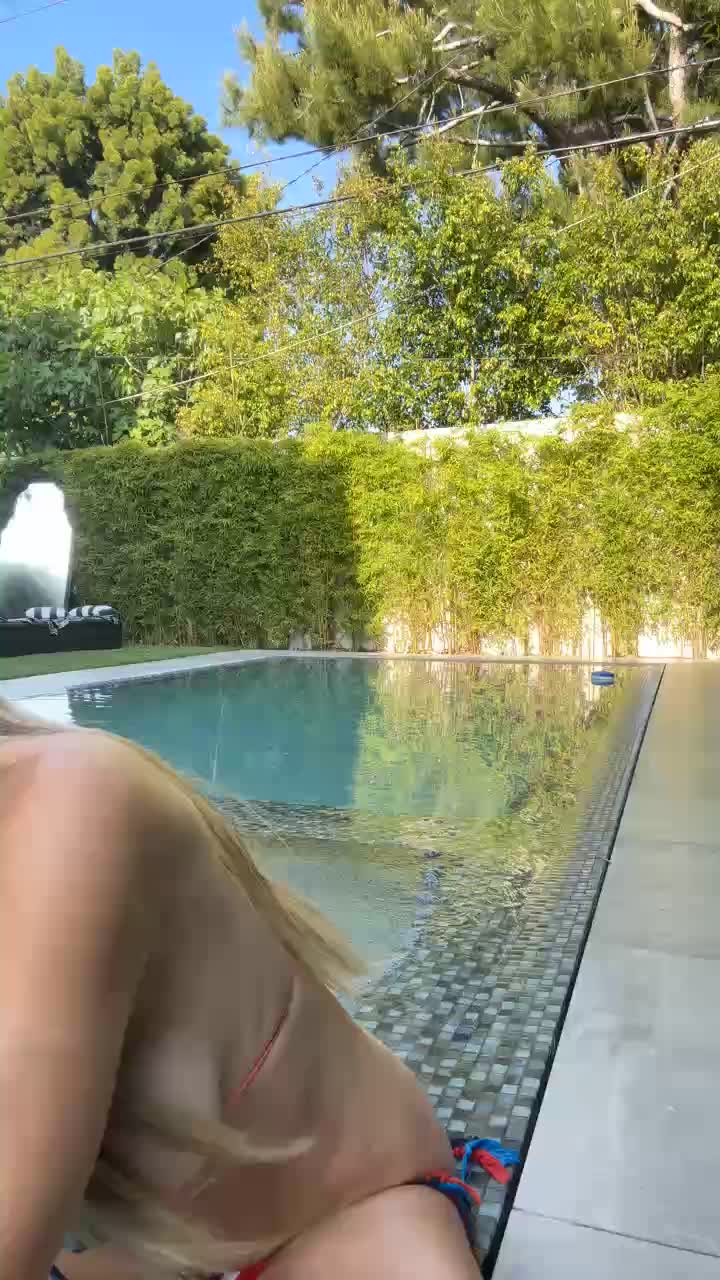 Video 884765 from Stefanie Knight / Gurzanski / stefbabyg