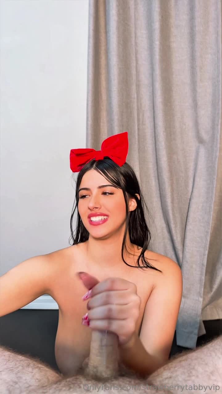 Video 887370 from Strawberrytabby | Tabithalookofsky