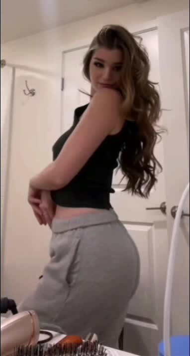 Video 887479 from Brooke Monk