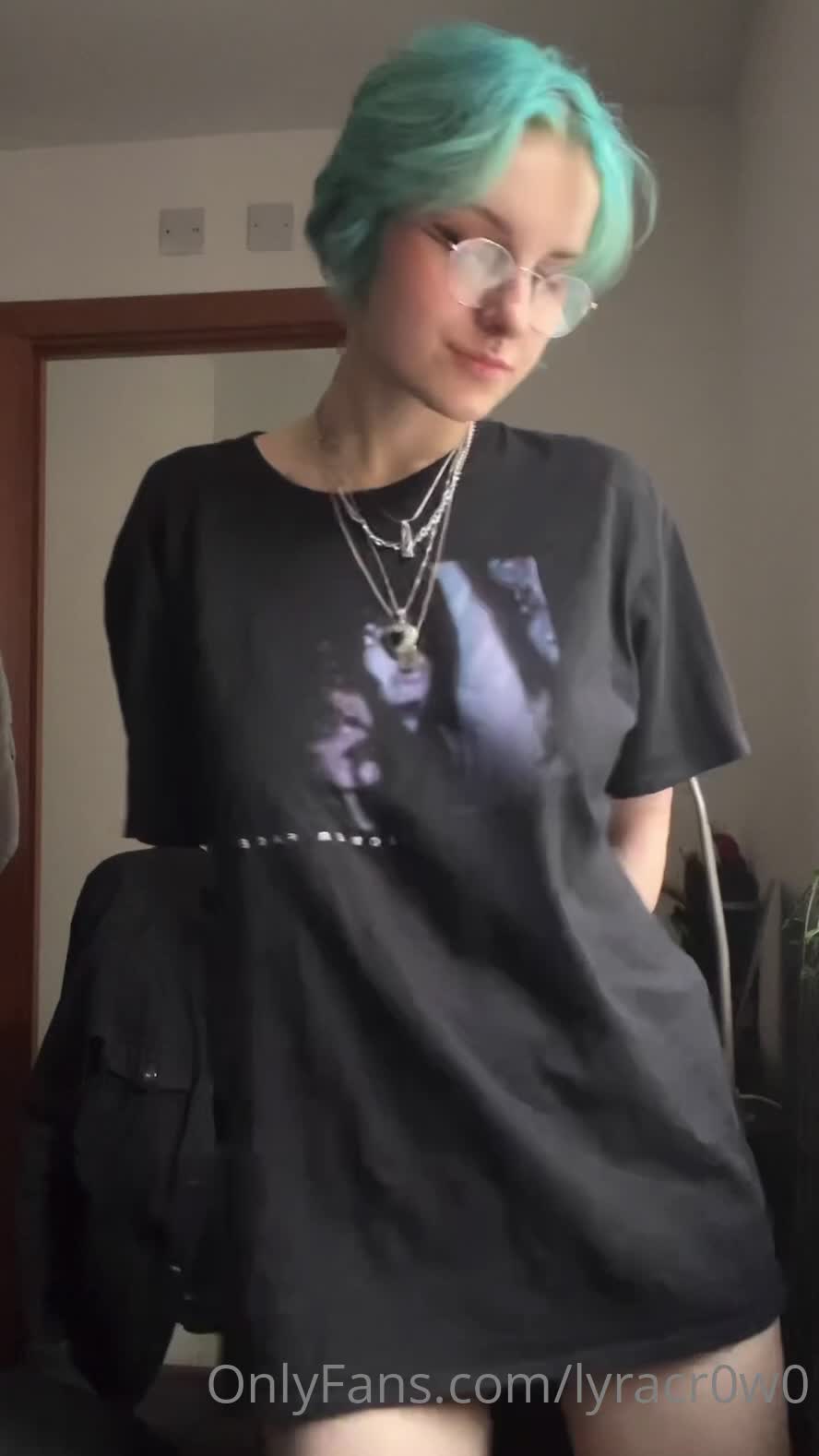 Video 888079 from Lyra Crow | lyracr0w0