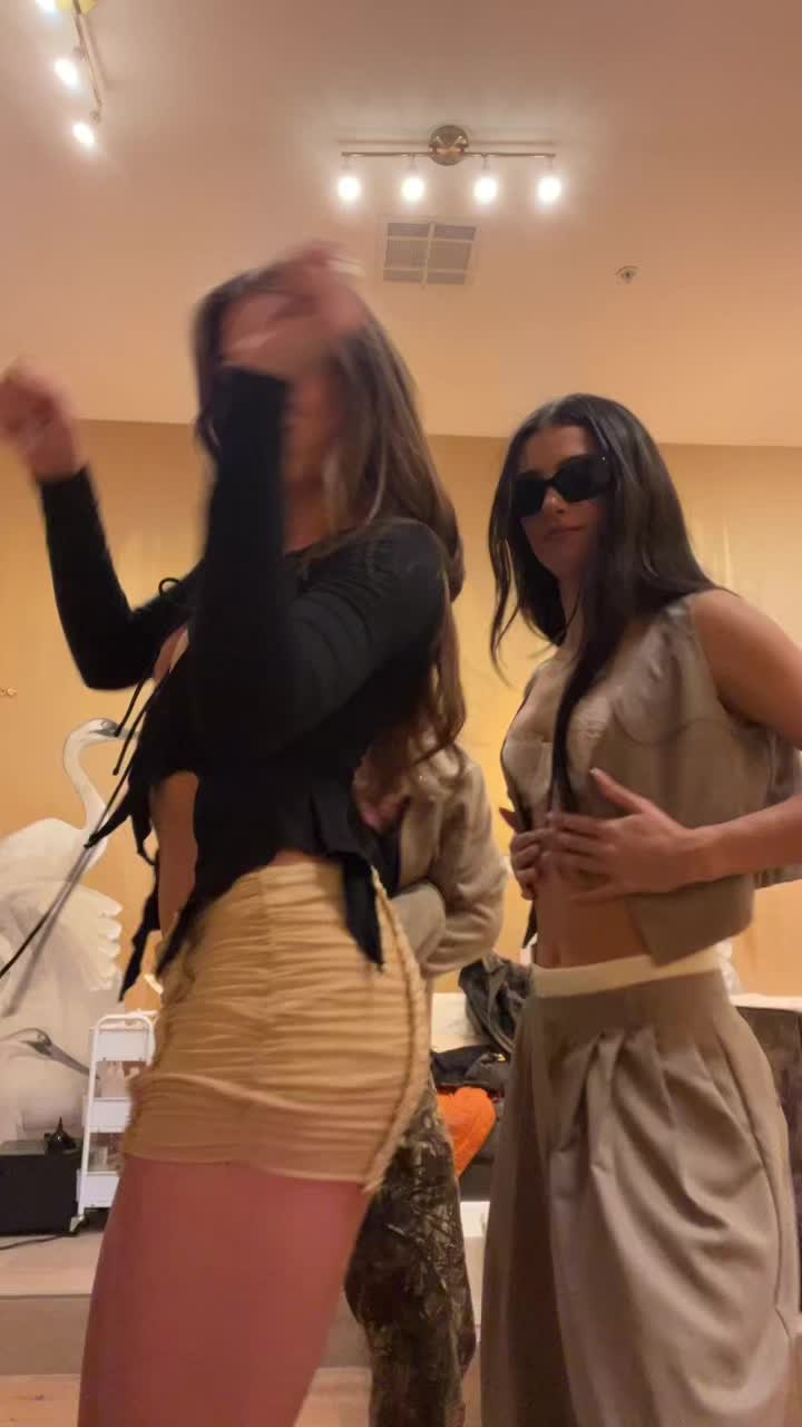 Video 888096 from Charli D'Amelio / Charli Damelio