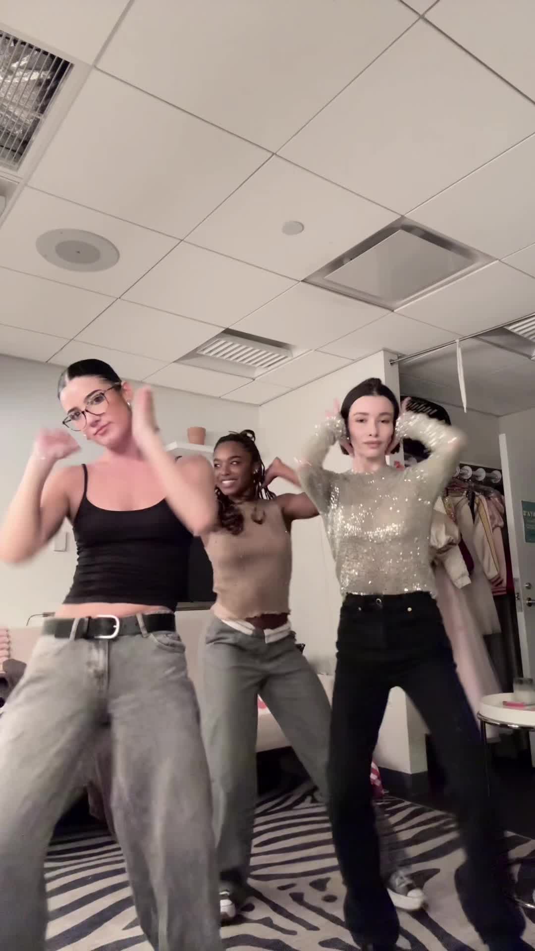 Video 888232 from Charli D'Amelio / Charli Damelio