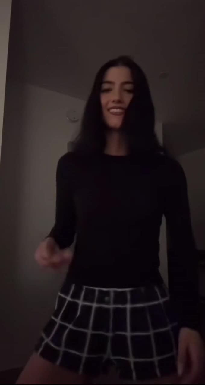 Video 888238 from Charli D'Amelio / Charli Damelio