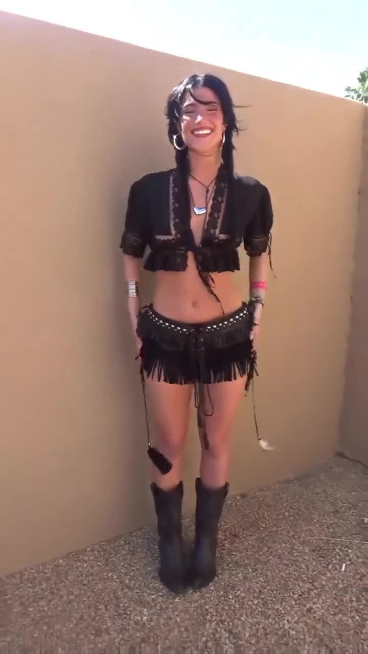 Video 888242 from Charli D'Amelio / Charli Damelio