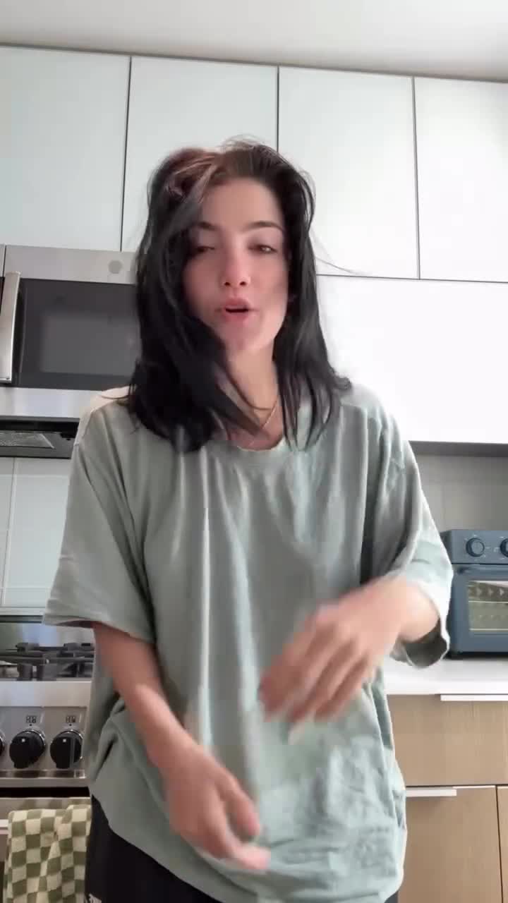 Video 888249 from Charli D'Amelio / Charli Damelio