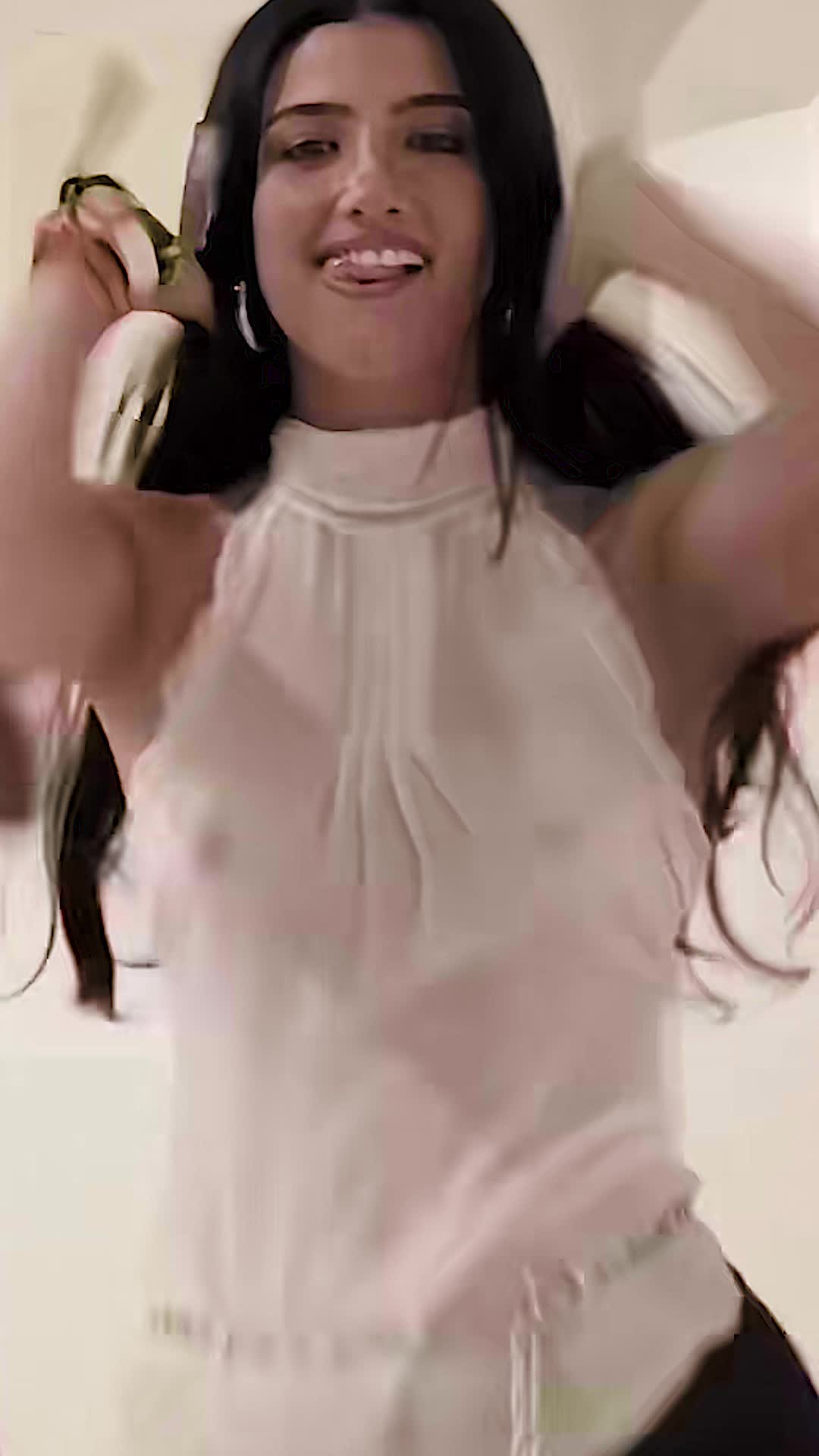 Video 888254 from Charli D'Amelio / Charli Damelio