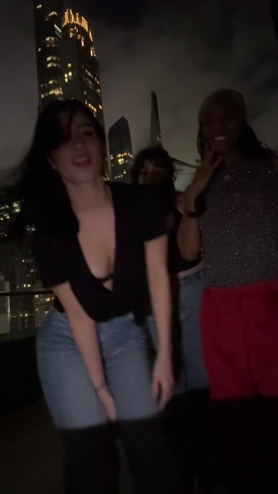 Video 888265 from Charli D'Amelio / Charli Damelio