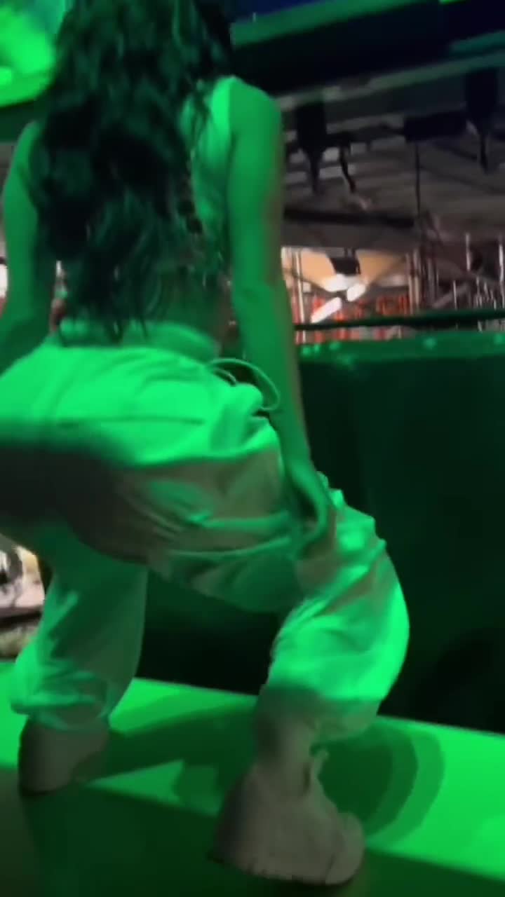 Video 888523 from Charli D'Amelio / Charli Damelio