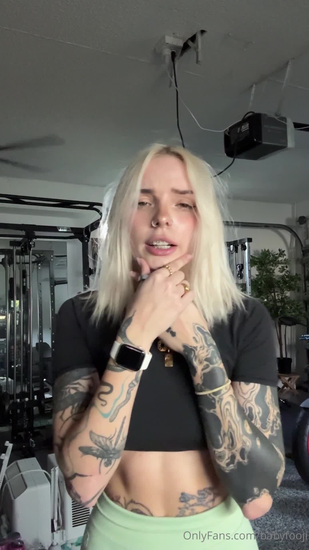 Video 889395 from babyfooji / peachtot