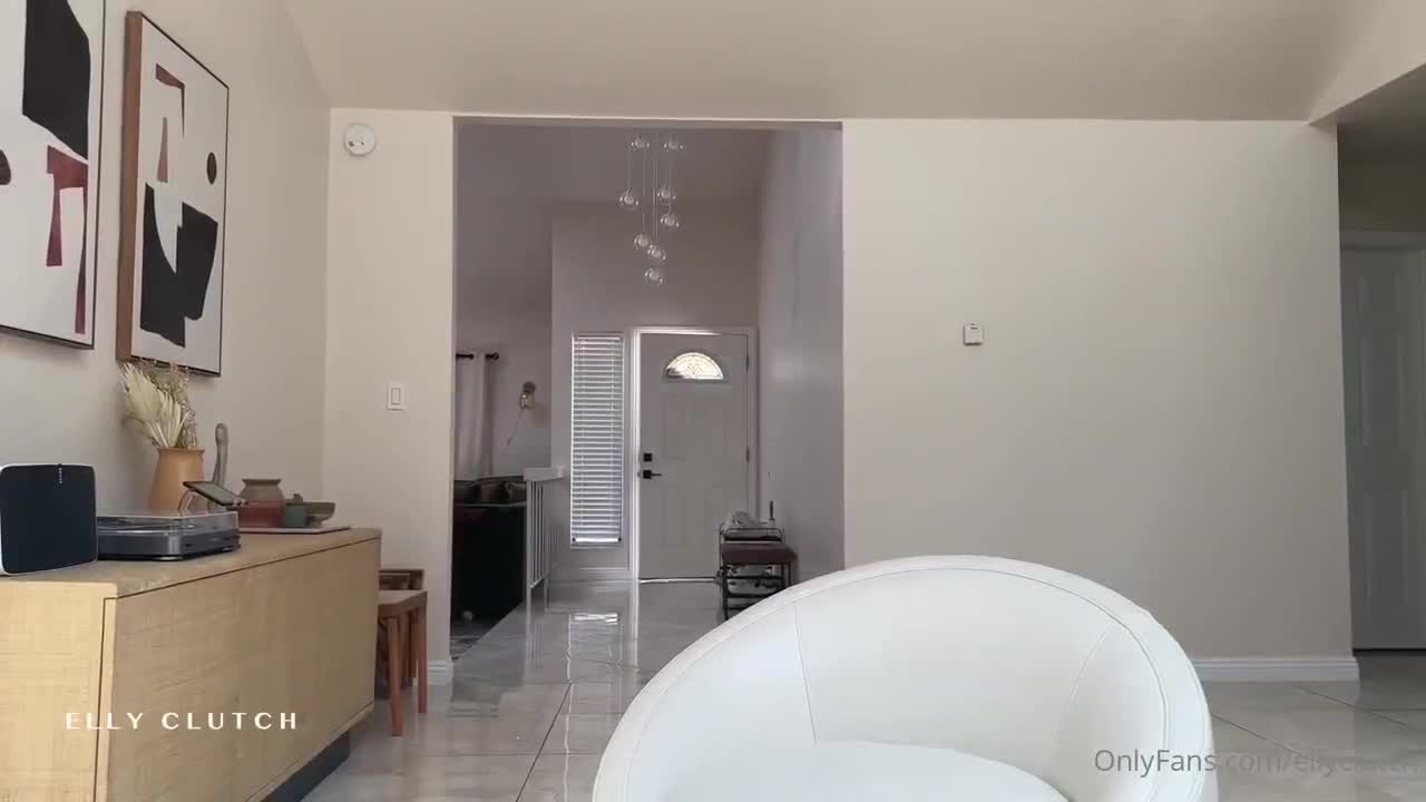 Video 889510 from Elly Clutch / PeachGoneWild