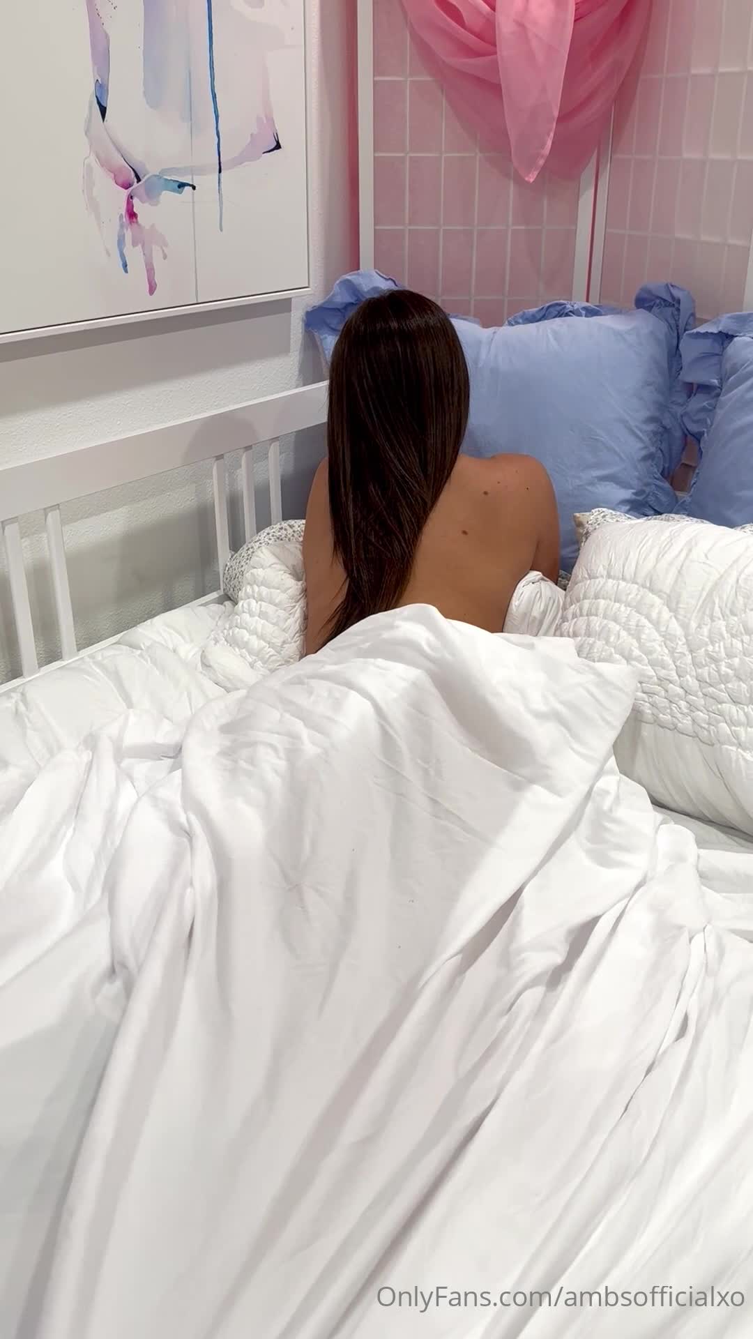 Video 889586 from ambs_official_ / Amber Ajami / syrian_queen