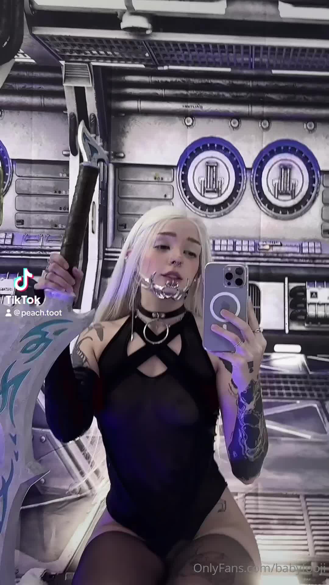 Video 889623 from babyfooji / peachtot