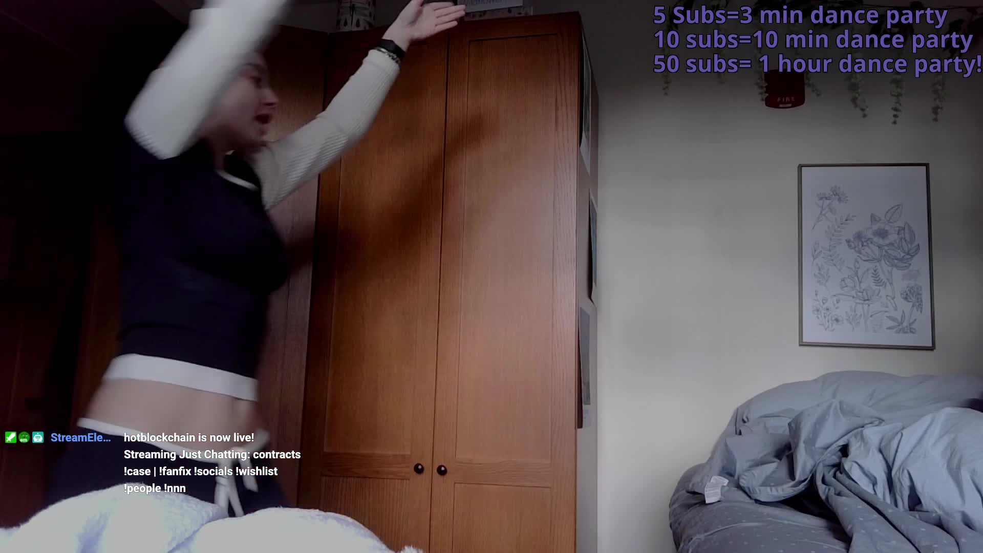 Video 889685 from Hotblockchain / Emily Cocea / cryptobaddie1