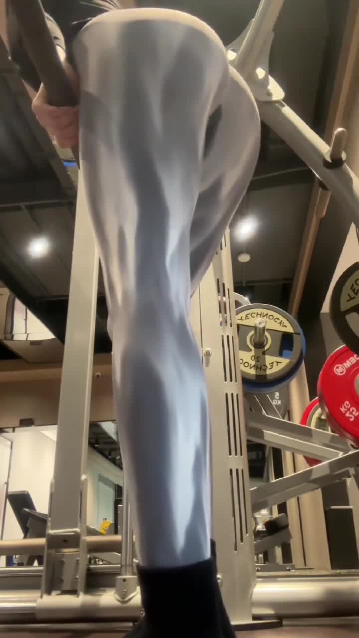 Video 889937 from 俏妞qiaoniuTT , 俏妞qiaoniu , qiaoniuTT , qiaoniu