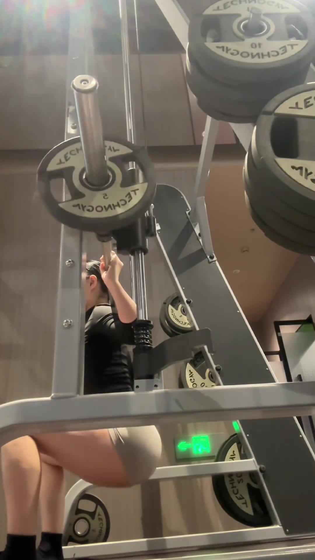 Video 889951 from 俏妞qiaoniuTT , 俏妞qiaoniu , qiaoniuTT , qiaoniu