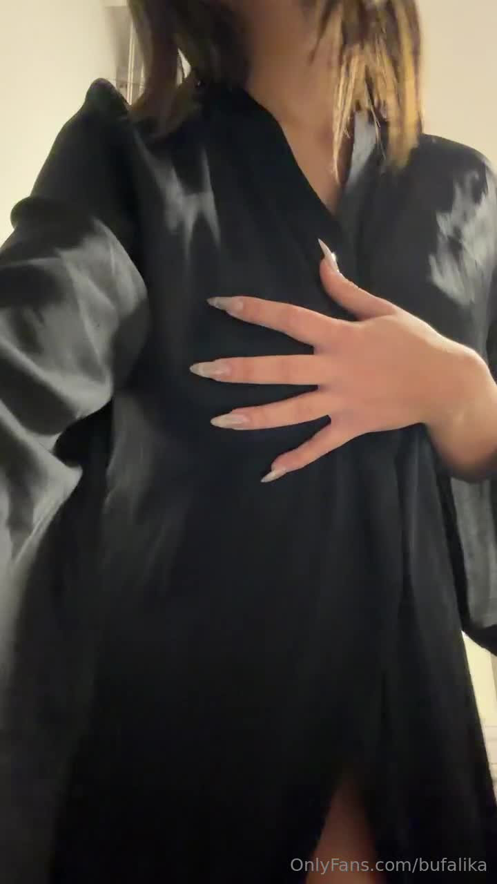 Video 891418 from Ika D'Auria | bufalika | ika_dauria