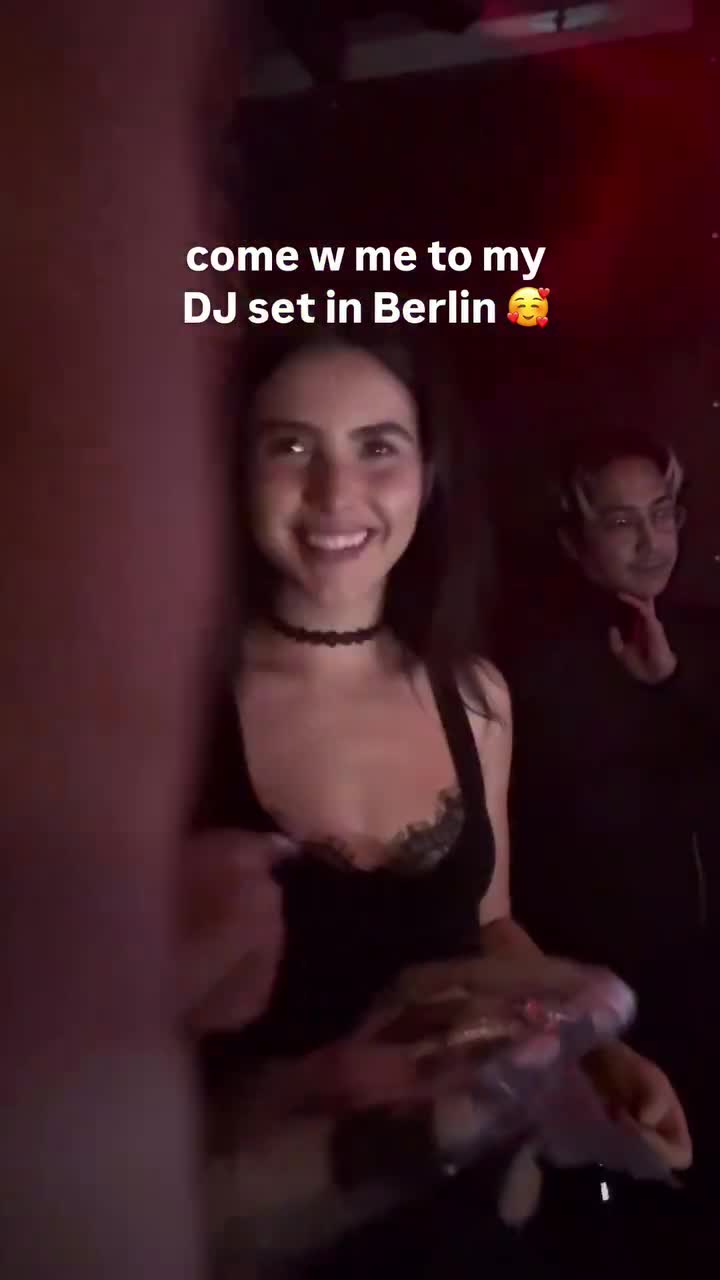 Video 892059 from Andrea Botez (leaks = ban)