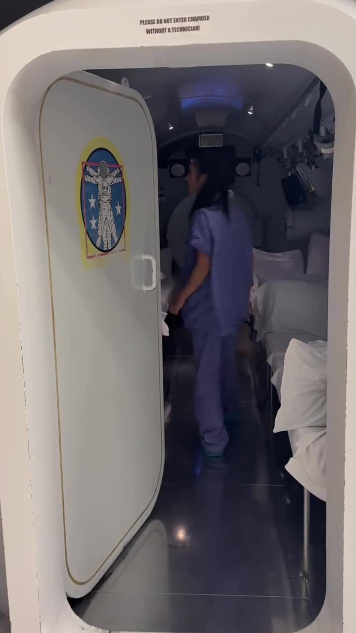 Video 894509 from Andrea Botez (leaks = ban)