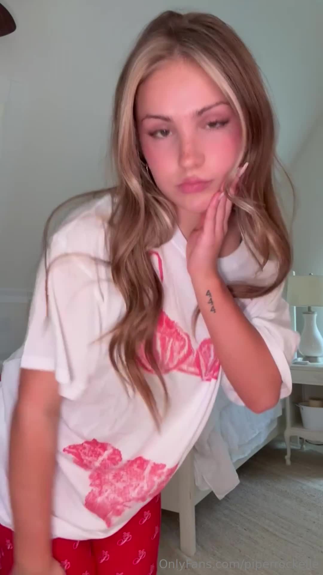 Video 896032 from Piper Rockelle