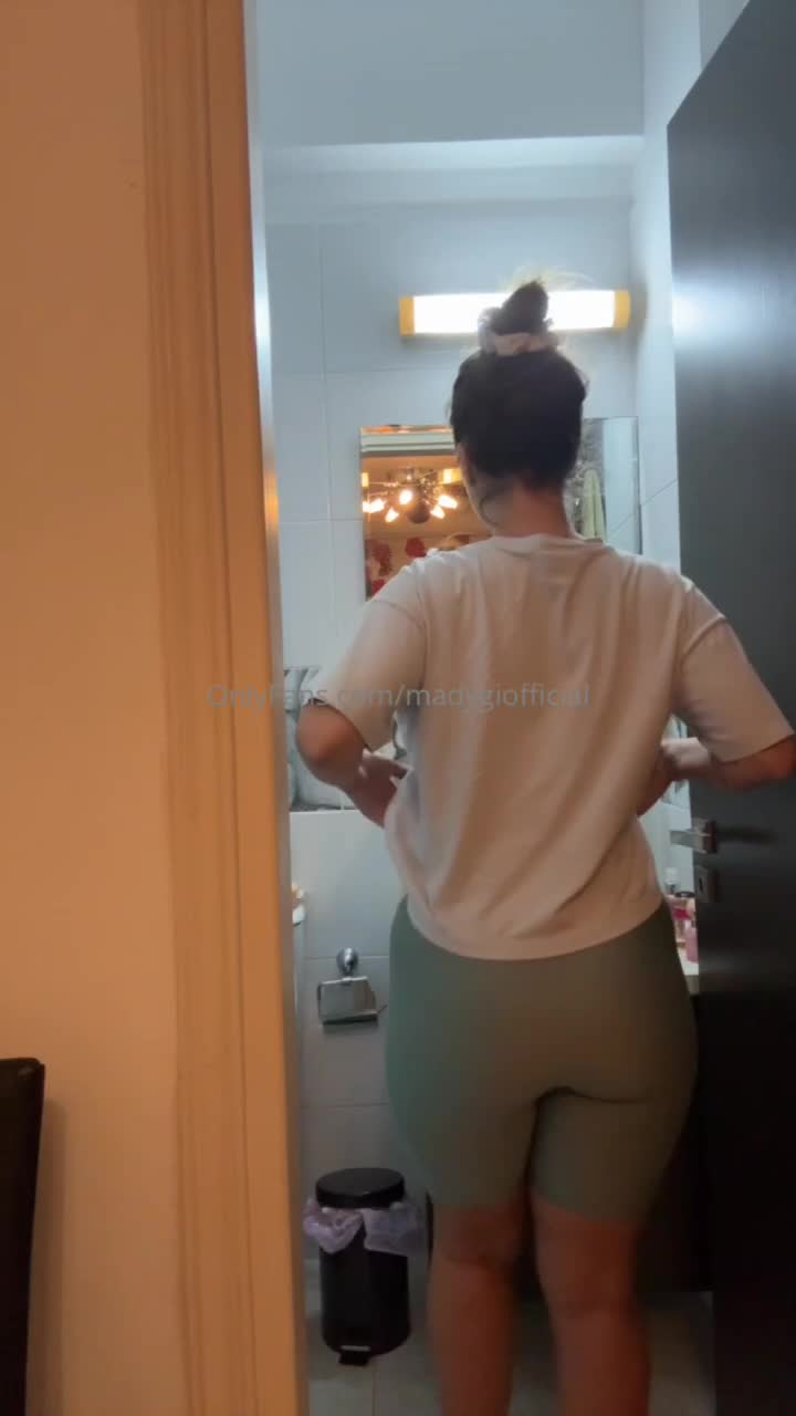Video 897904 from Madalina Loana Filip