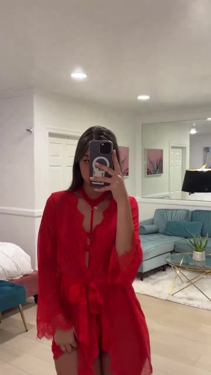 Video 899222 from Mikaela Lafuente / Mika Lafuente