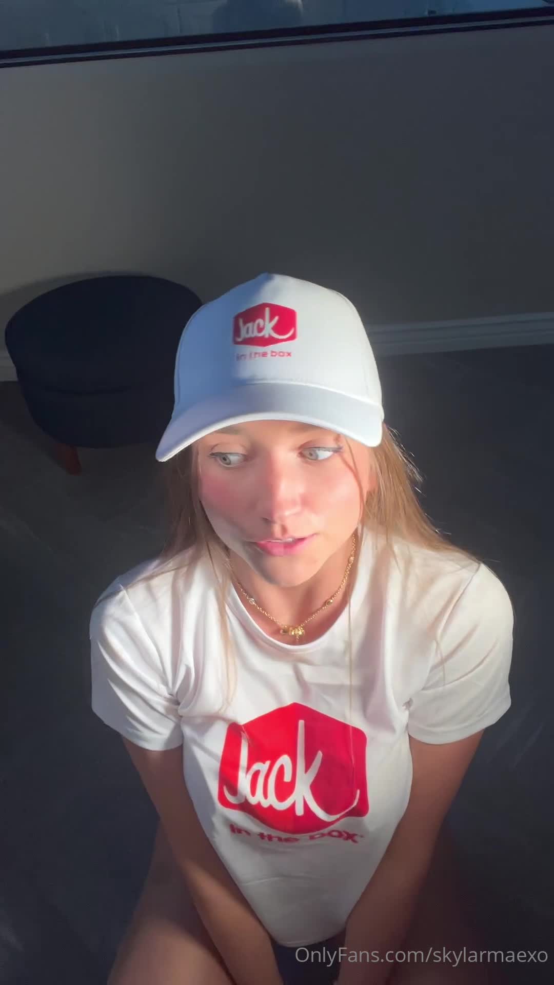 Video 899289 from Skylar Mae / skylarmaexo