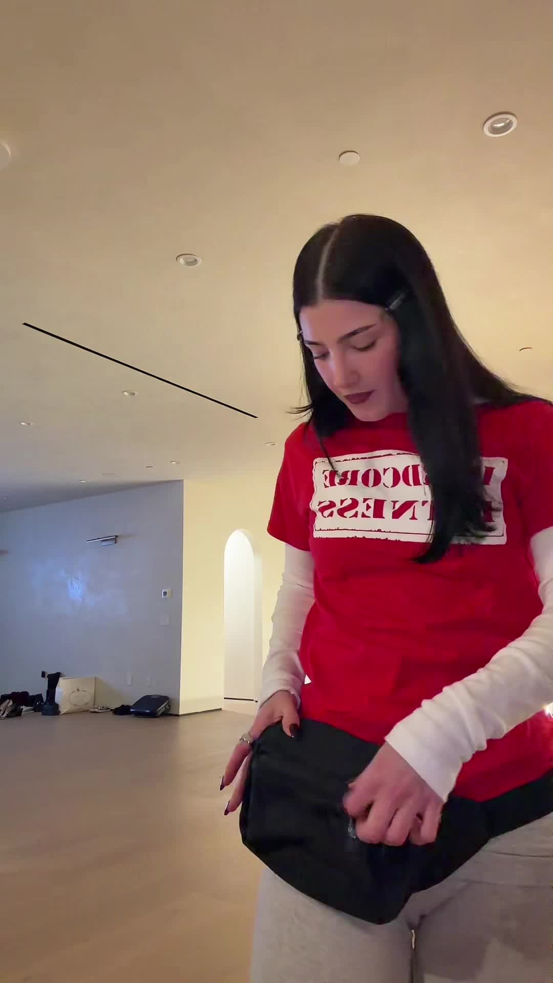 Video 899750 from Charli D'Amelio / Charli Damelio