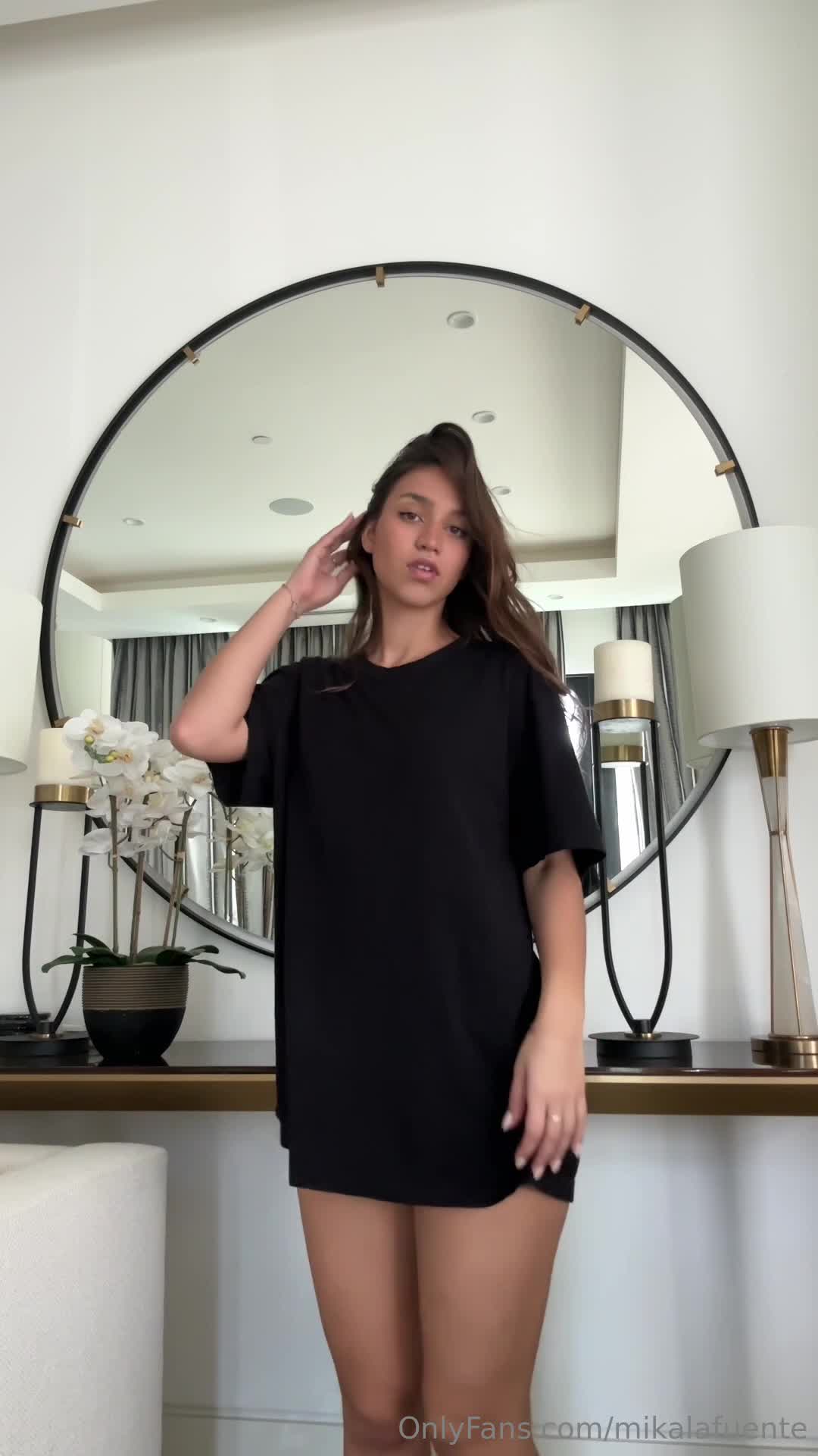Video 899894 from Mikaela Lafuente / Mika Lafuente
