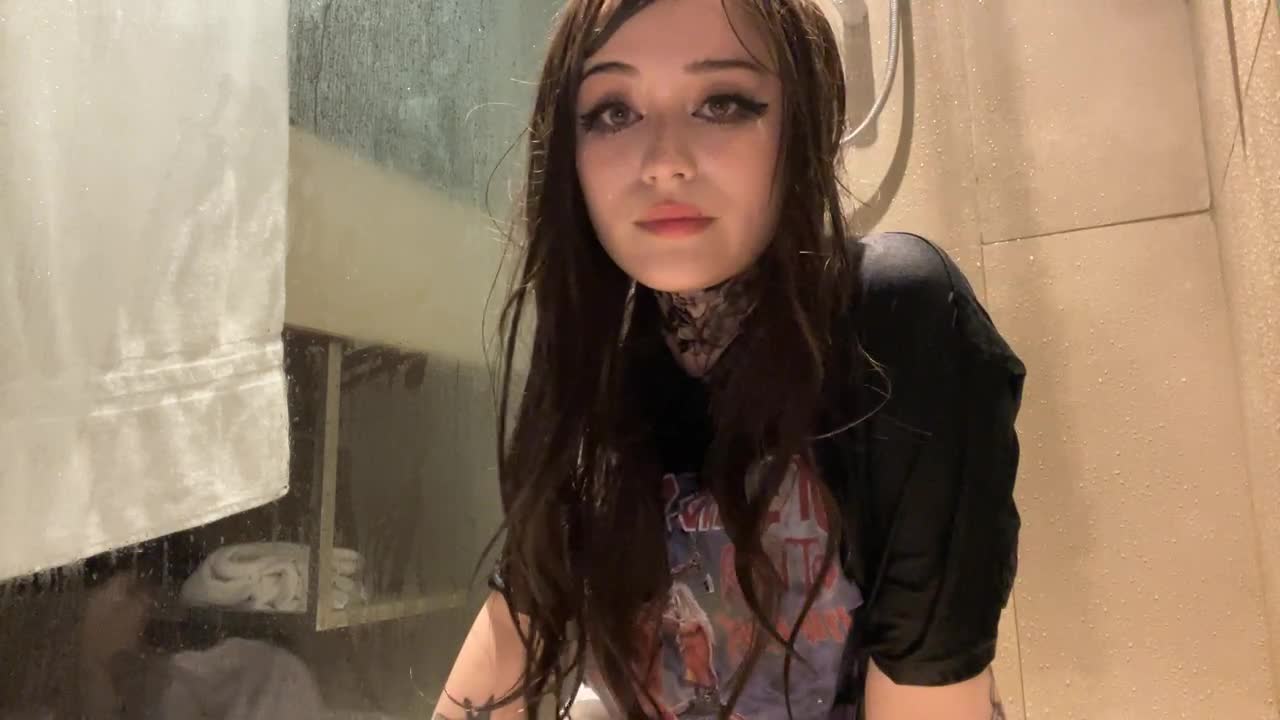 Video 901379 from JadeyAnh | vylerria