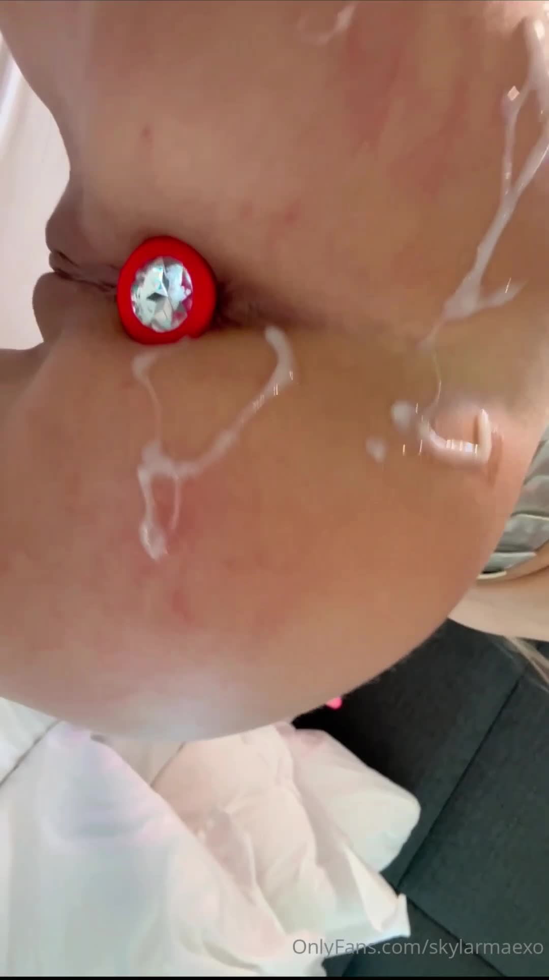 Video 901390 from Skylar Mae / skylarmaexo