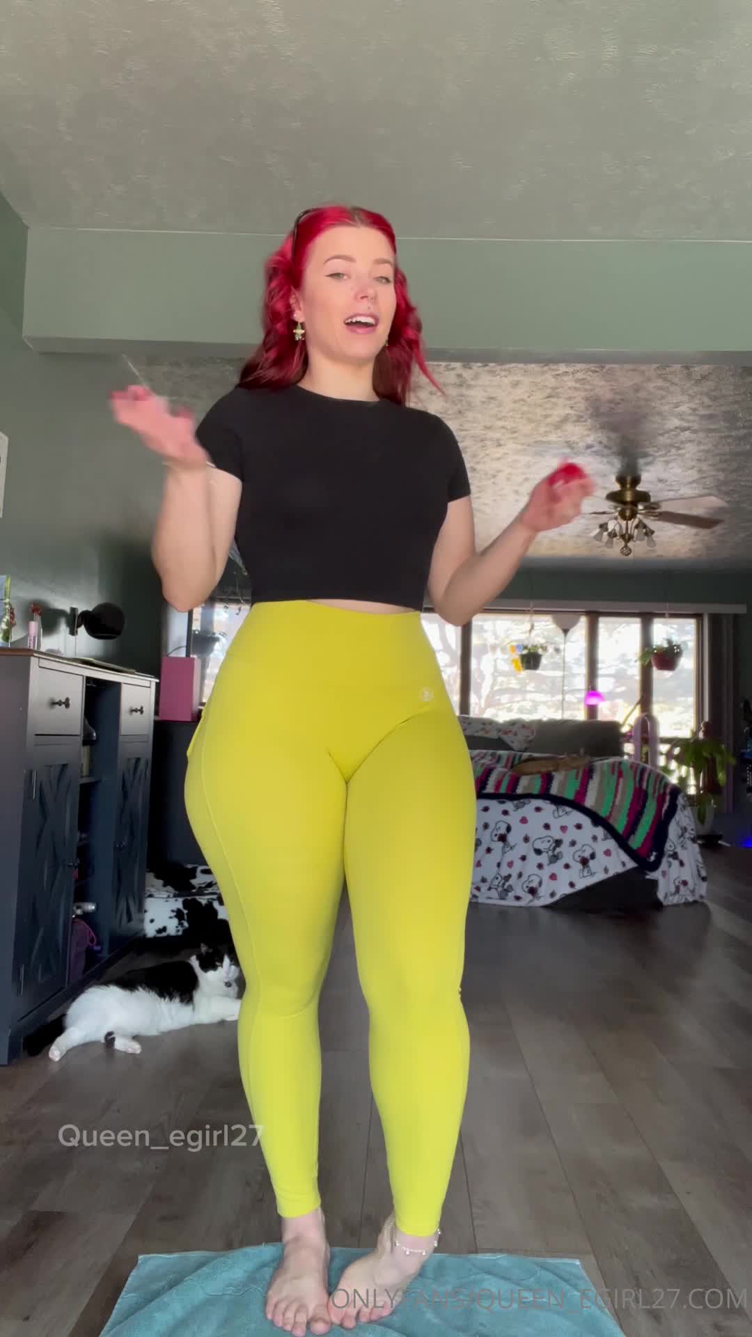 Video 903403 from Queen_D / queen_egirl27