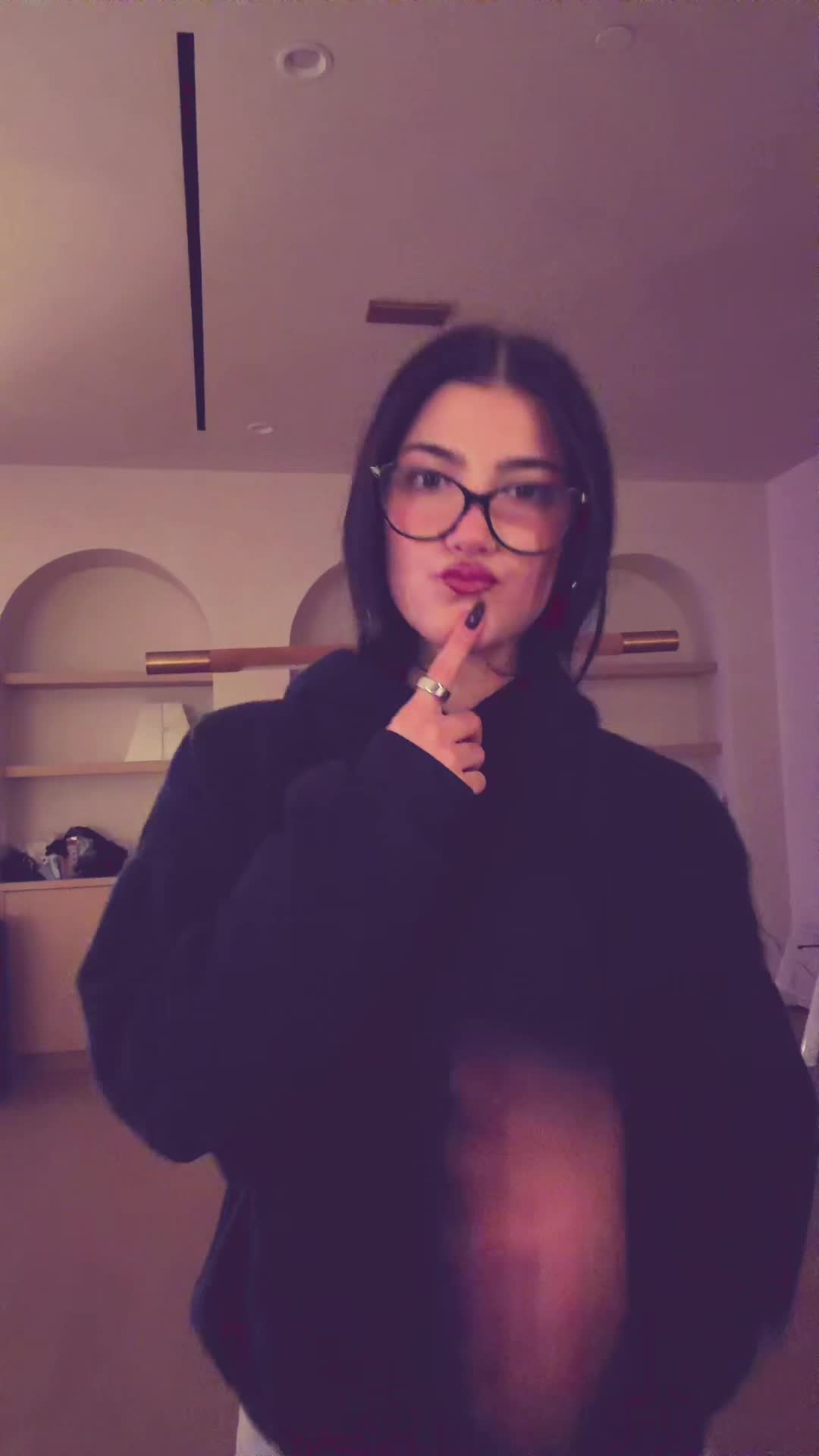 Video 904233 from Charli D'Amelio / Charli Damelio