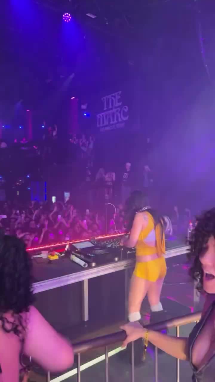 Video 904992 from Cinnabrit