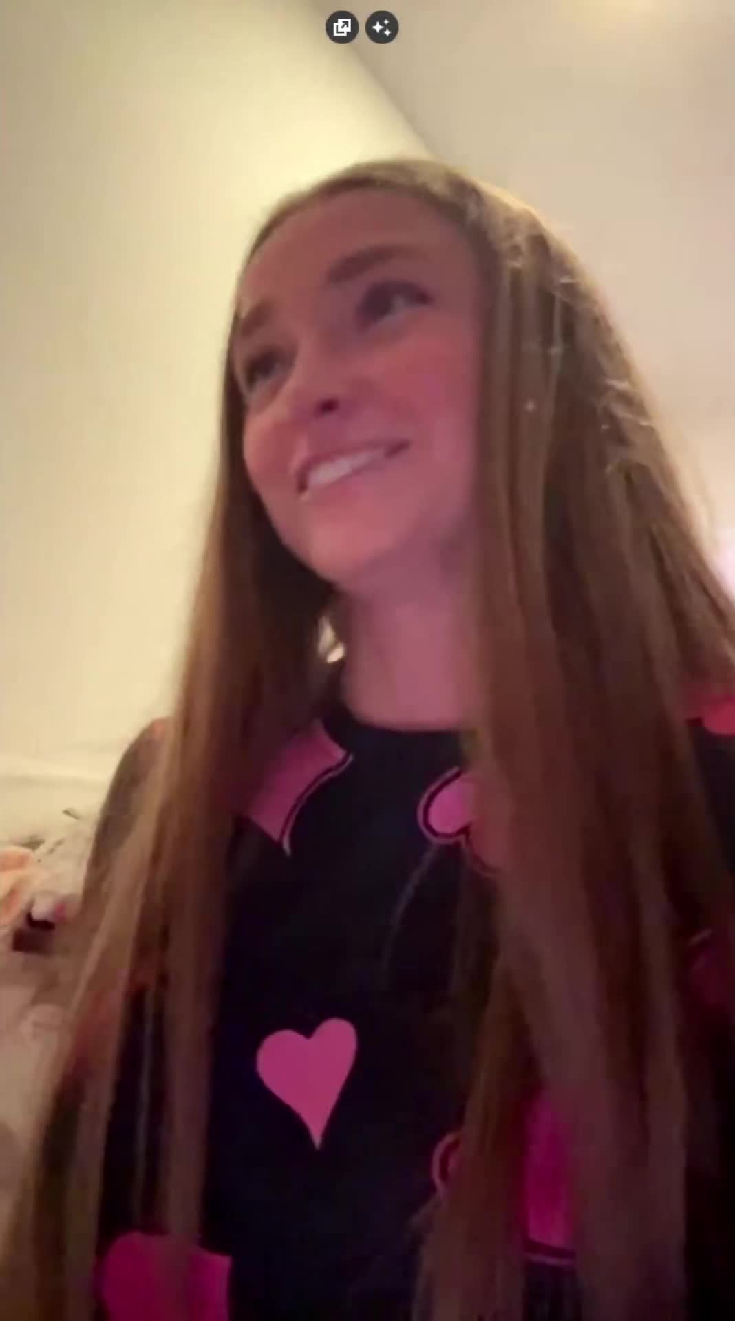 Video 905617 from Skylar Mae / skylarmaexo