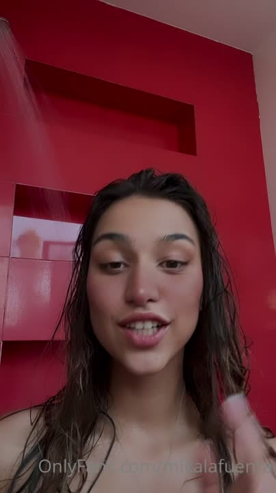 Video 905899 from Mikaela Lafuente / Mika Lafuente