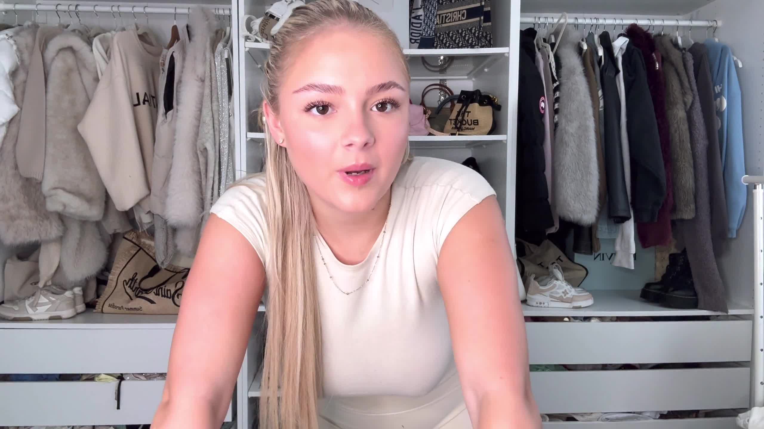Video 906754 from Marsden it / beautybrooke123 / brooke marsden