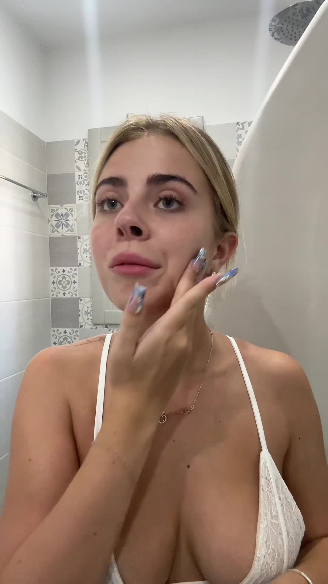 Video 1304 from Mathilda Mkh