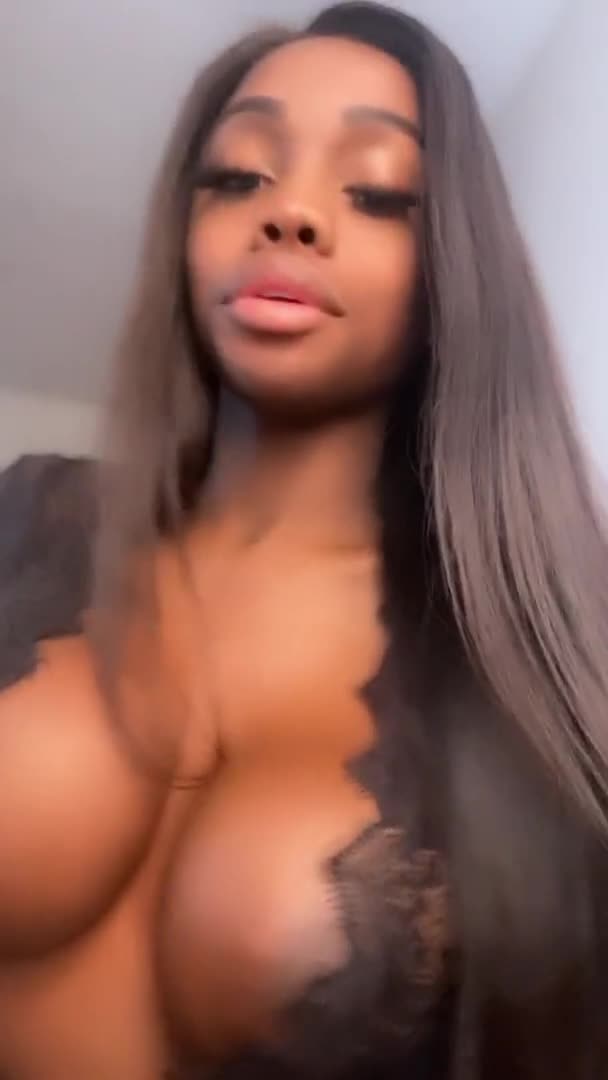 Video 909370 from Andrealatin16