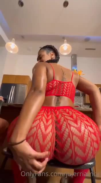Video 909654 from Julerri Amor
