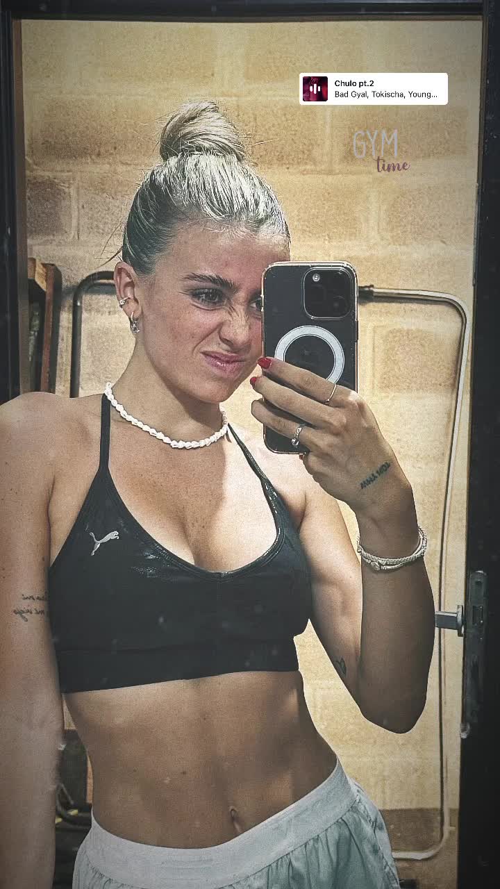 Video 909936 from 🇦🇷Morena Beltrán