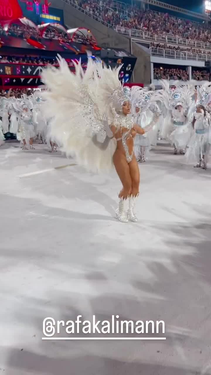 Video 910107 from Rafa Kalimann (ex-BBB)