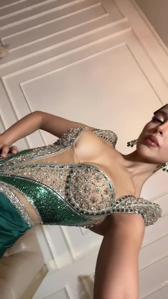 Video 911472 from Amy Viranya Berry