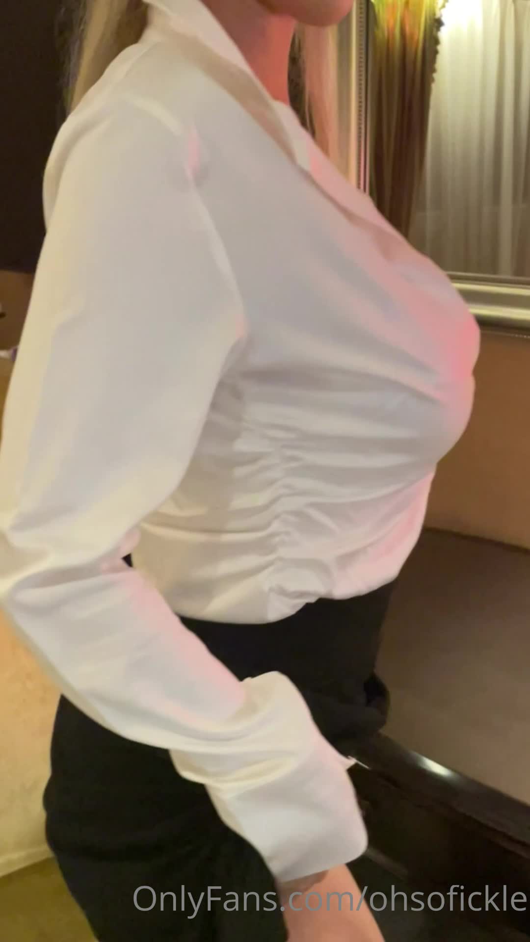 Video 911640 from Tammy Tay | ohsofickle