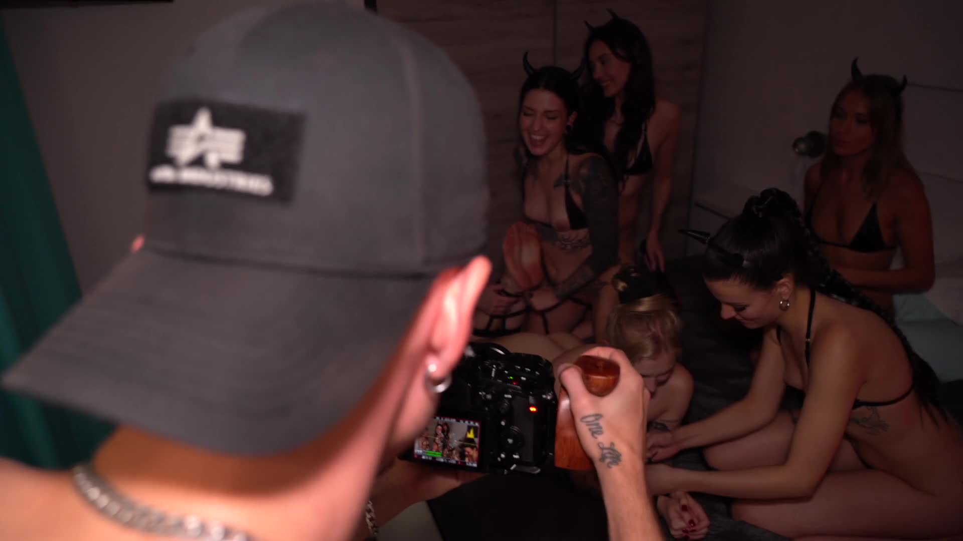 Video 911988 from Morea Black