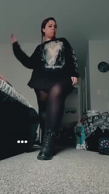 Video 912757 from deathbyruby | deathbyruby2.0 | Ruby Lee