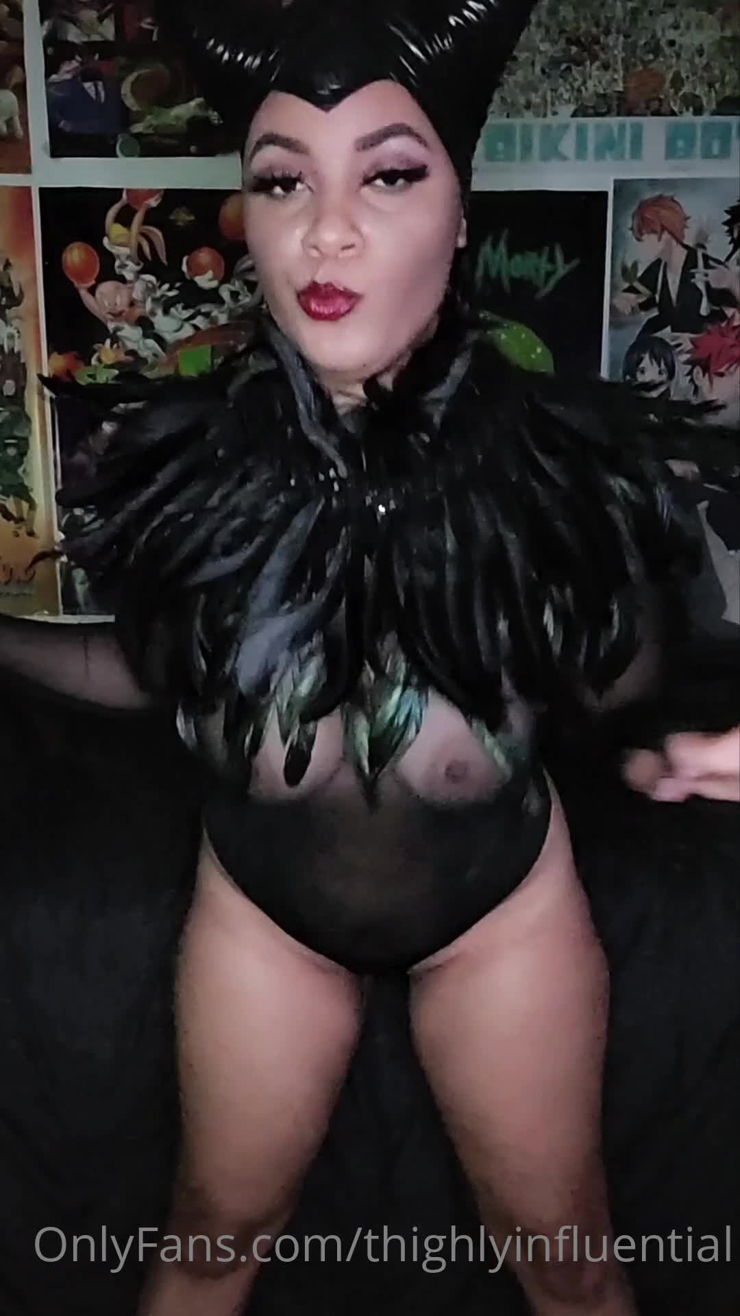 Video 913120 from Animated_Aja/NaughtyByNelly/ThighlyInfluential