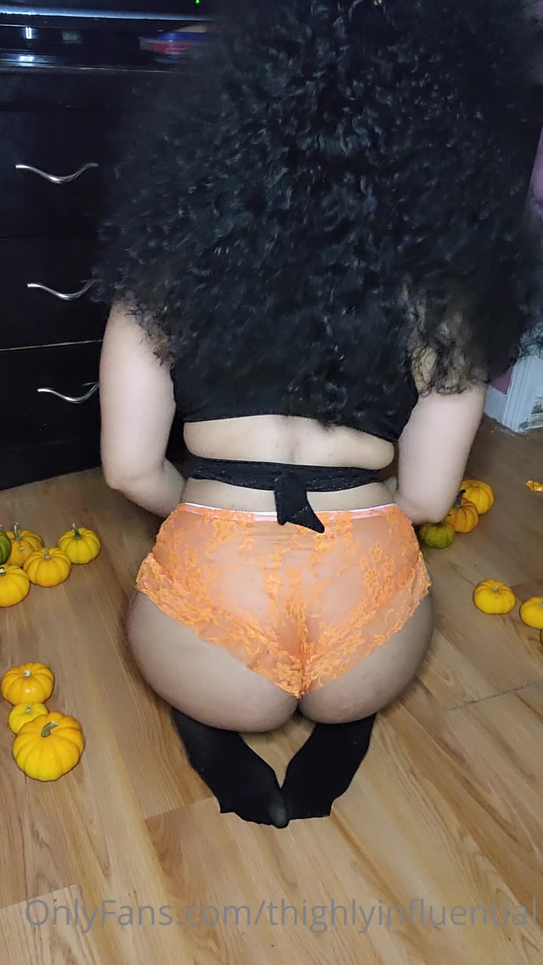 Video 913127 from Animated_Aja/NaughtyByNelly/ThighlyInfluential