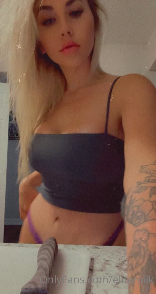 Video 913881 from EliteMilk / Elite_Milk